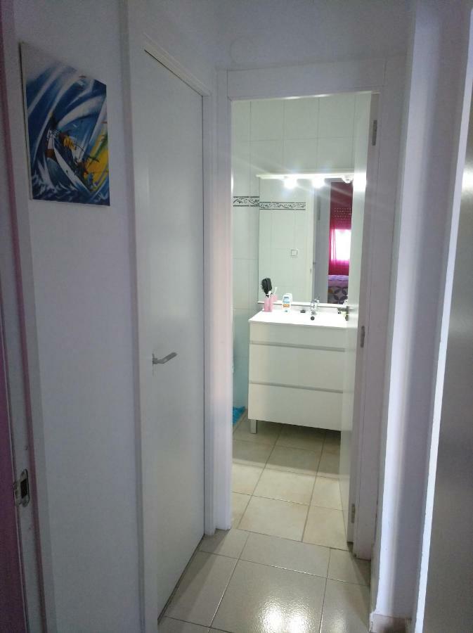 דירות הוספיטלט דה ל'אינפנט Apartamento Primera Linea De Mar מראה חיצוני תמונה